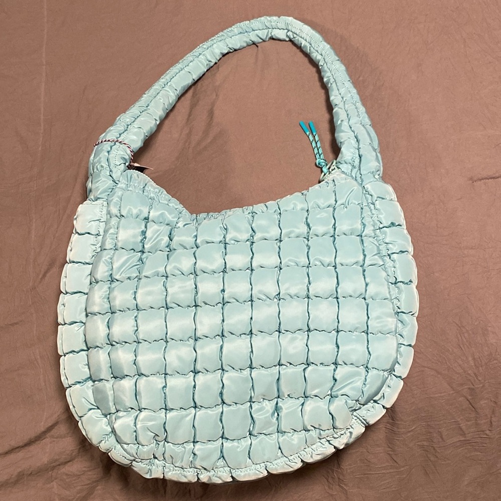 Quilted puffer tote